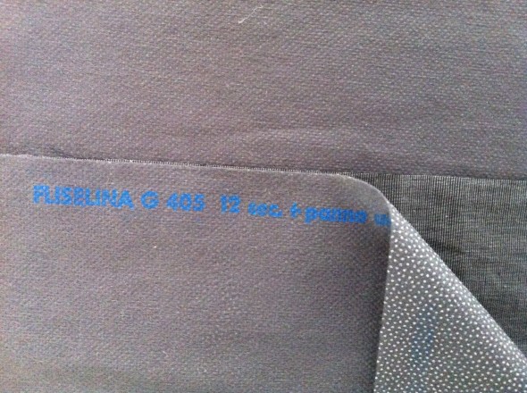 Aufbügelbare Vlieseinlage